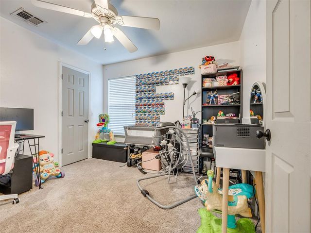 720 NW 8th Street, Moore, OK 73160