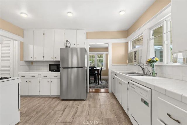 3658 Hoover Street, Riverside, CA 92504