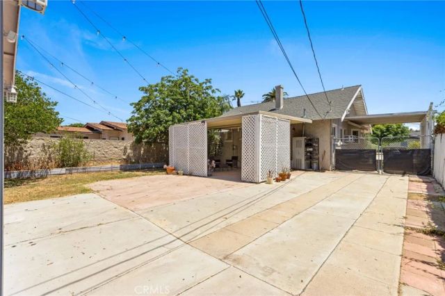 3658 Hoover Street, Riverside, CA 92504