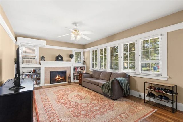 3658 Hoover Street, Riverside, CA 92504