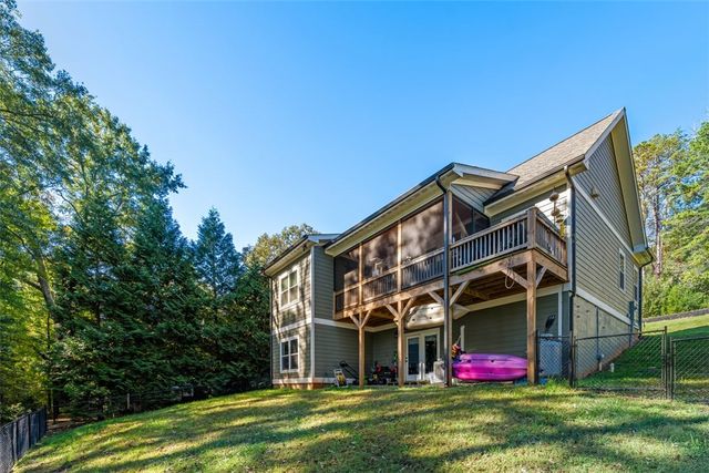 206 Elm Drive, Westminster, SC 29693