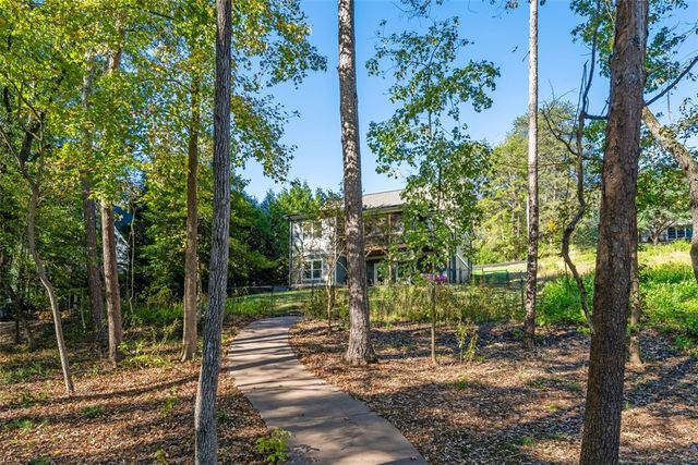 206 Elm Drive, Westminster, SC 29693