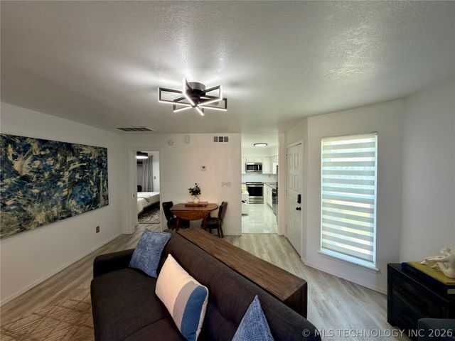 6737 S Peoria Avenue C116, Tulsa, OK 74136