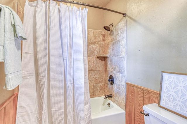 6413 S Dewey Avenue, Oklahoma City, OK 73139