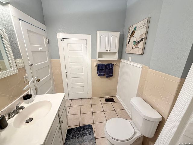 608 E MISTLETOE AVE, San Antonio, TX 78212