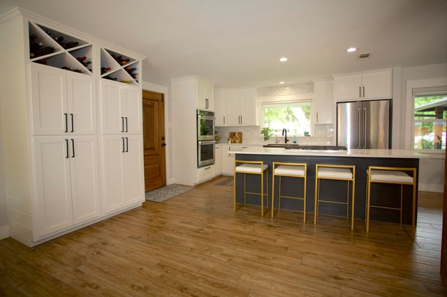 2515 W Avenue J, San Angelo, TX 76901