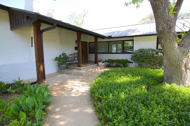 2515 W Avenue J, San Angelo, TX 76901
