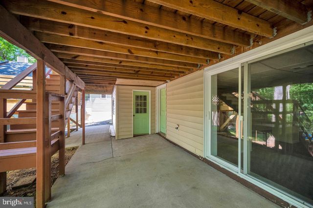 139 LARKSPUR LN, Locust Grove, VA 22508