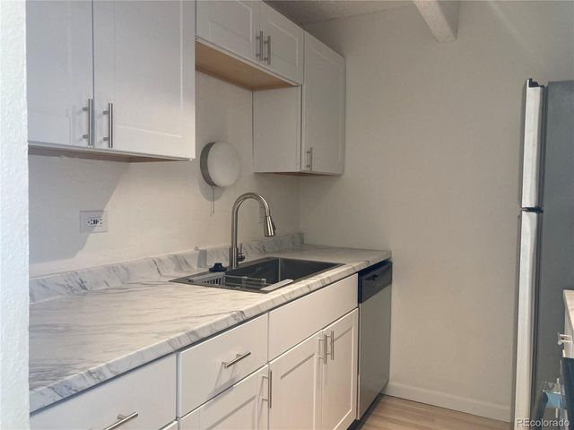 8060 E Girard Ave 805, Denver, CO 80231