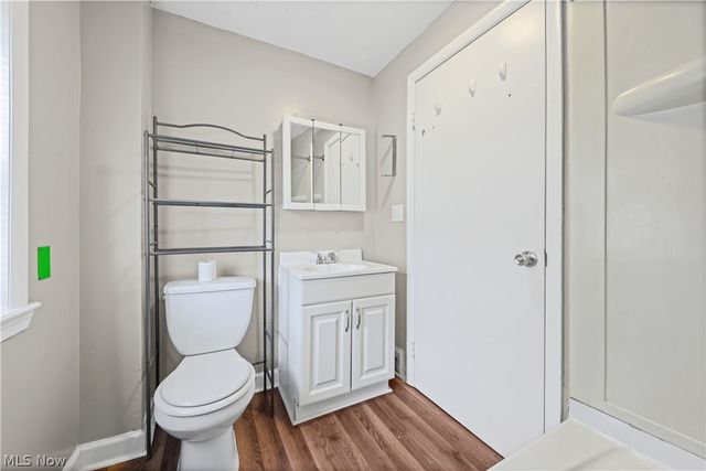 529 Bina Avenue, Akron, OH 44314