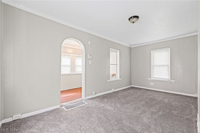 529 Bina Avenue, Akron, OH 44314