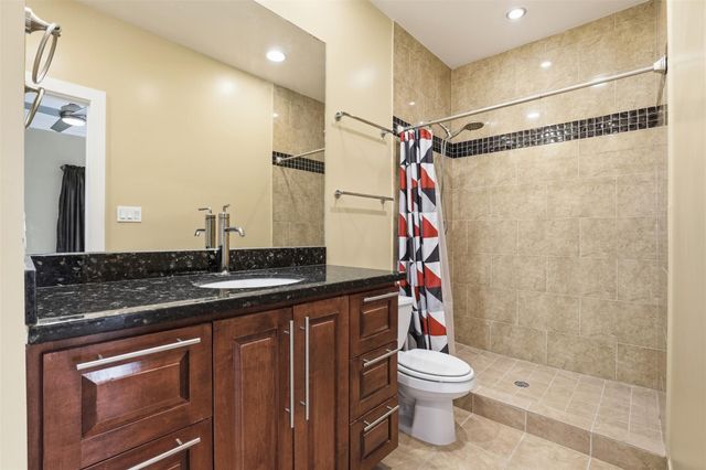 2301 Crawford Street, Houston, TX 77004