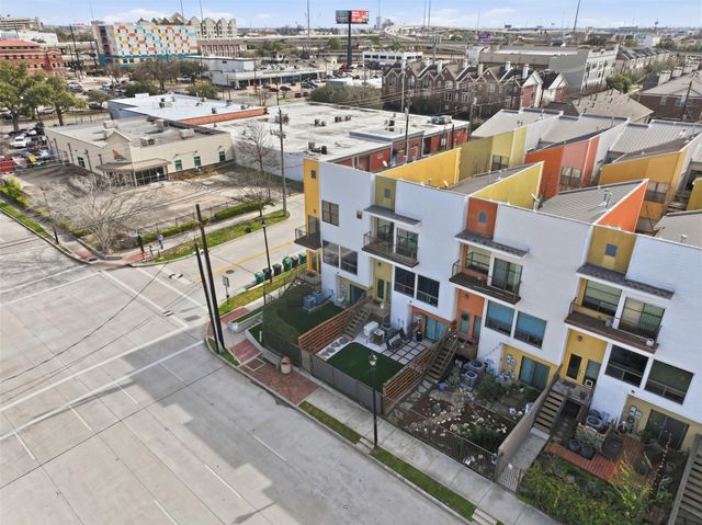 2301 Crawford Street, Houston, TX 77004