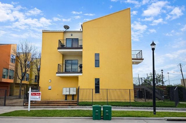 2301 Crawford Street, Houston, TX 77004