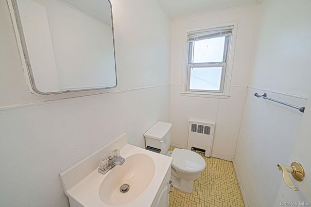 508 Davis Street, North Babylon, NY 11703