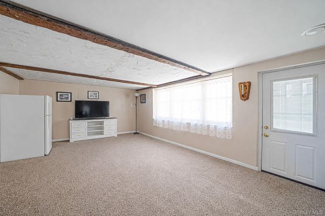 508 Davis Street, North Babylon, NY 11703