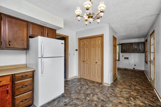 398 Pine Ridge Road, Winchester, KY 40391