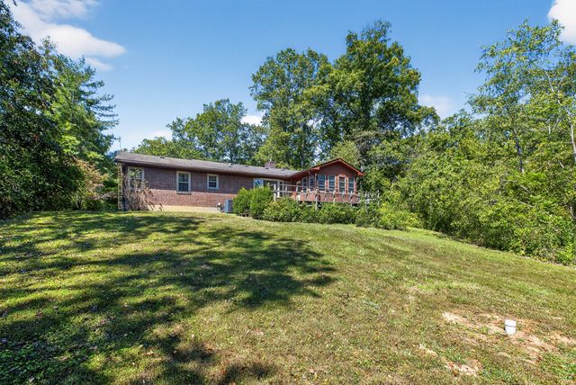 398 Pine Ridge Road, Winchester, KY 40391
