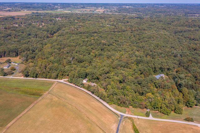 398 Pine Ridge Road, Winchester, KY 40391