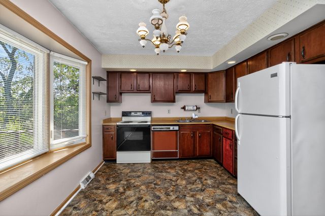 398 Pine Ridge Road, Winchester, KY 40391