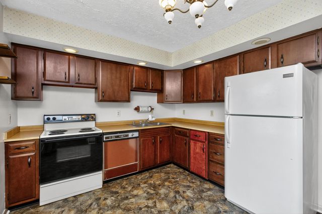 398 Pine Ridge Road, Winchester, KY 40391