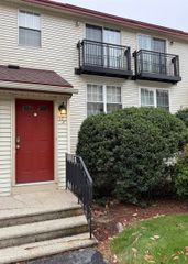 12 East Ridge Rd # A, Merrimack, NH 03054