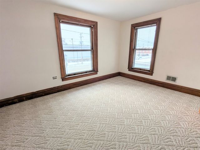 631 PARADE Street, Erie, PA 16503