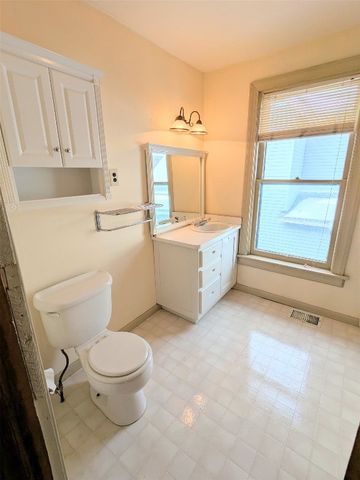 631 PARADE Street, Erie, PA 16503