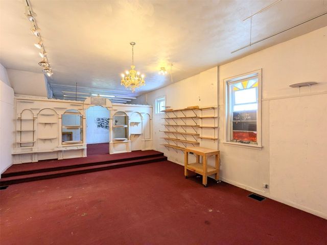 631 PARADE Street, Erie, PA 16503