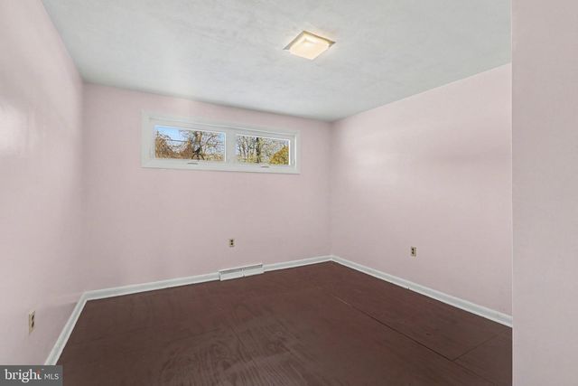 908 RED HILL RD, Dauphin, PA 17018