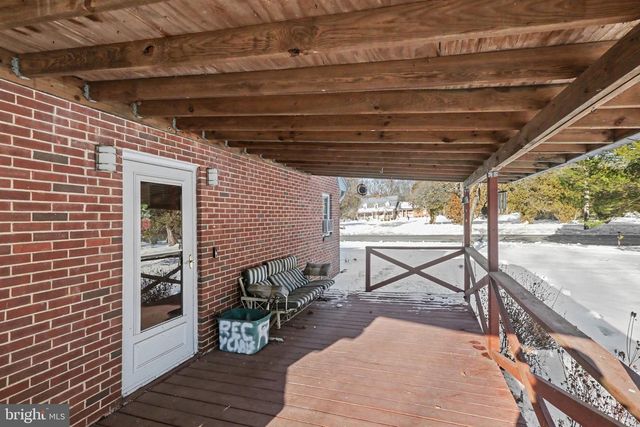 908 RED HILL RD, Dauphin, PA 17018