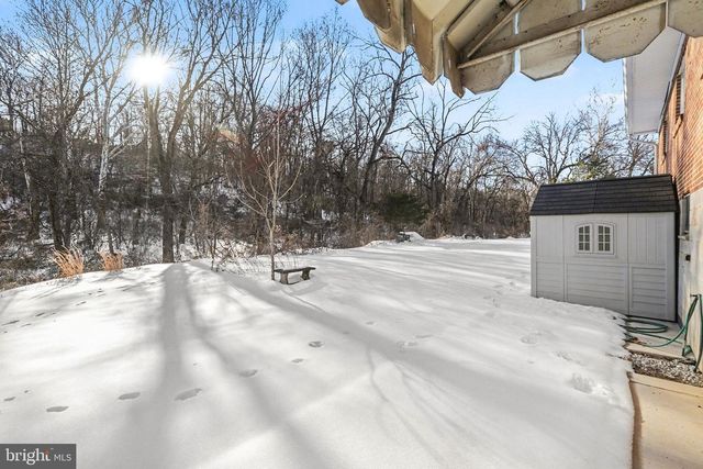 908 RED HILL RD, Dauphin, PA 17018