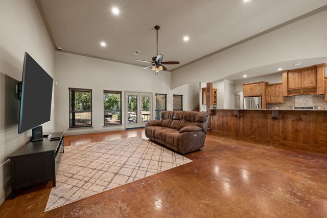 3019 FM 718, Newark, TX 76071