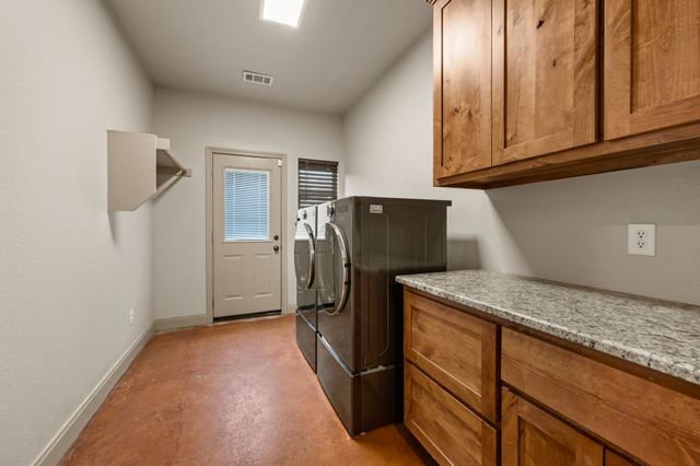 3019 FM 718, Newark, TX 76071