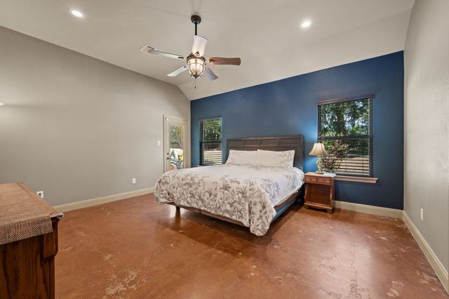 3019 FM 718, Newark, TX 76071