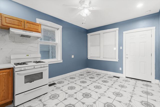 2246 N Leamington Avenue 1, Chicago, IL 60639