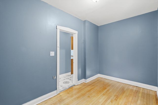 2246 N Leamington Avenue 1, Chicago, IL 60639