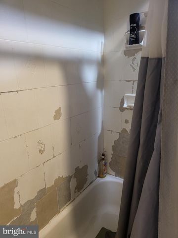 38 CALIFORNIA AVE, Clementon, NJ 08021