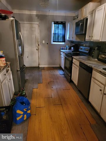 38 CALIFORNIA AVE, Clementon, NJ 08021