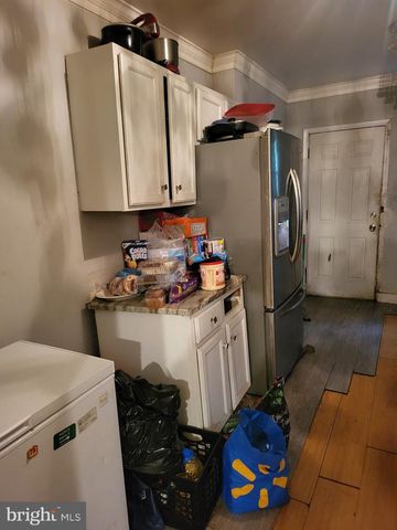 38 CALIFORNIA AVE, Clementon, NJ 08021