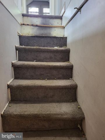 38 CALIFORNIA AVE, Clementon, NJ 08021