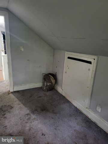 38 CALIFORNIA AVE, Clementon, NJ 08021