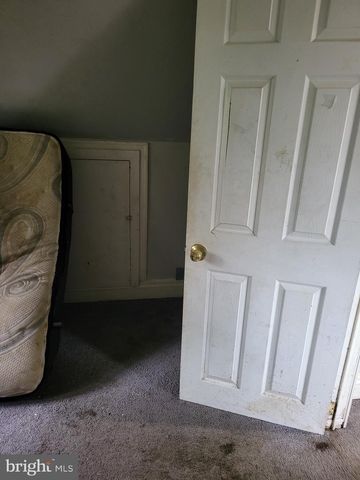 38 CALIFORNIA AVE, Clementon, NJ 08021