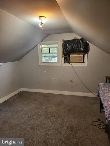 38 CALIFORNIA AVE, Clementon, NJ 08021