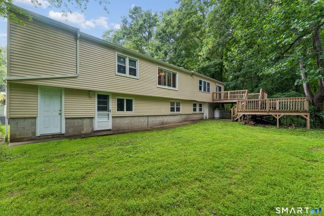 28 Andrew Drive, Shelton, CT 06484