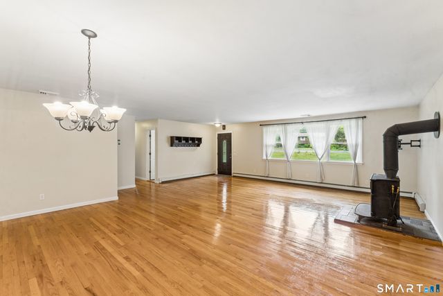 28 Andrew Drive, Shelton, CT 06484