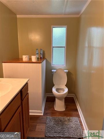 219 & 221 John Carter Road, Bloomingdale, GA 31302
