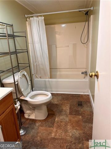 219 & 221 John Carter Road, Bloomingdale, GA 31302