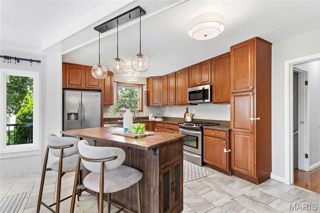 8701 Washington Avenue, University City, MO 63124