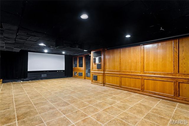 8701 Washington Avenue, University City, MO 63124